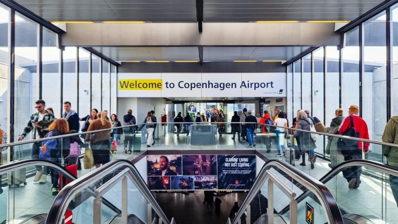 Аэропорт Копенгагена на пике. Фото: Cloudy Design / Shutterstock