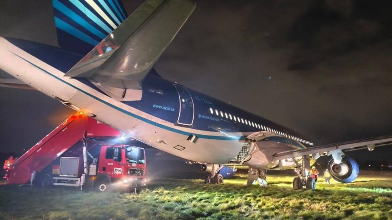 Самолёт, совершивший аварийную посадку в России. Фото: официальный канал в Telegram Северо-Западной транспортной прокуратуры