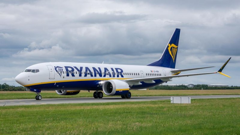 Ryanair. Фото: shutterstock