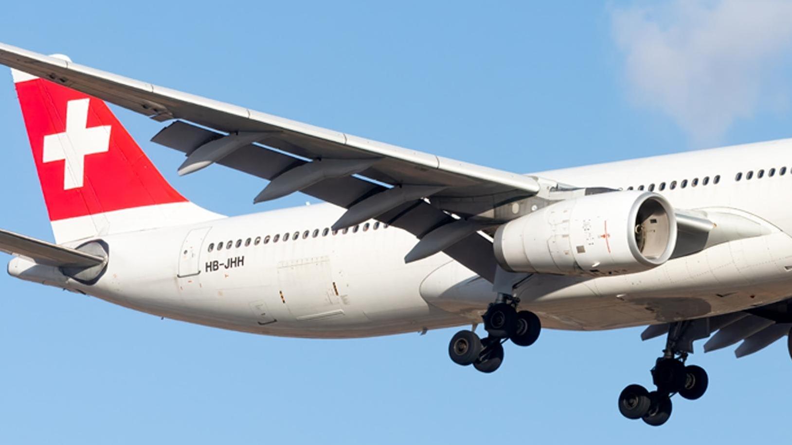 מטוס של SWISS Airlines. צילום: Ronen Fefer / Shutterstock.com