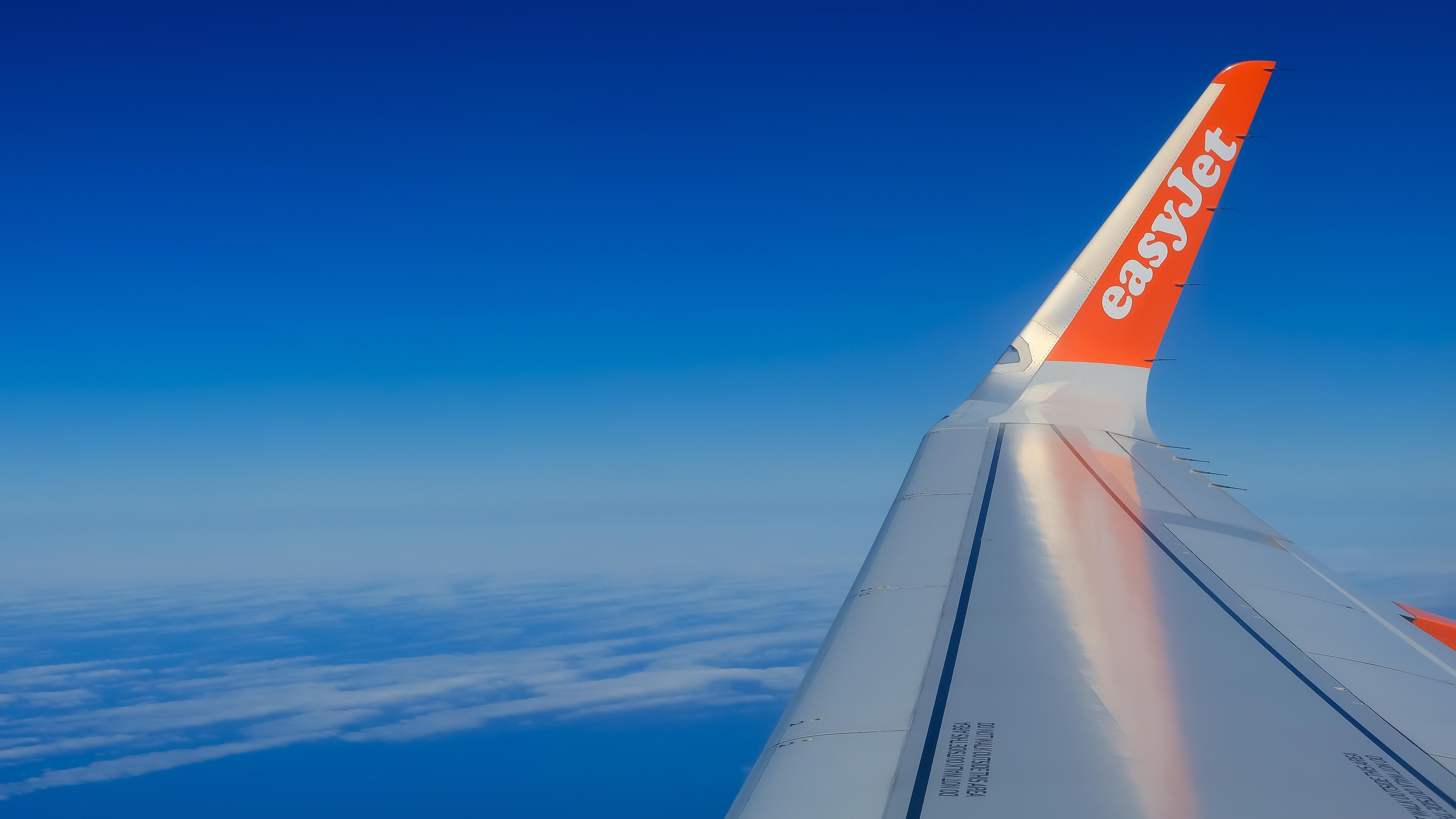 easyJet