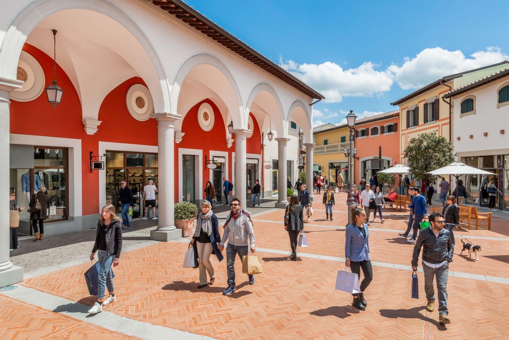 אאוטלט המעצבים Barberino שליד פירנציה. צילום: McArthurGlen
