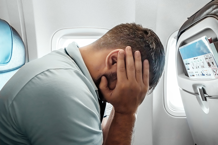 חרדת טיסה. צילום: shutterstock