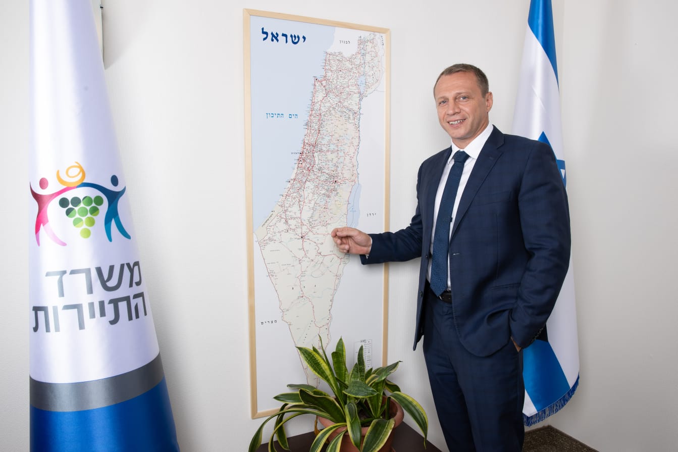 שר התיירות יואל רזבוזוב. צילום: עוז מועלם (לע"מ)