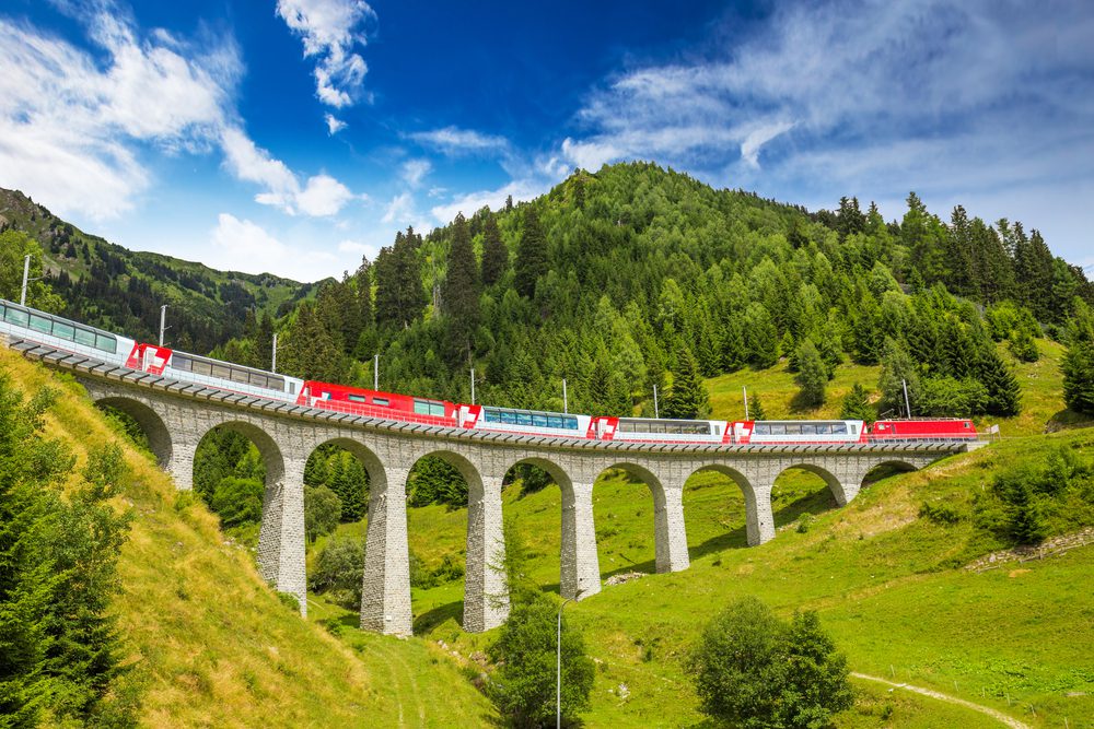 bernina express - שווייץ. צילום: shutterstock