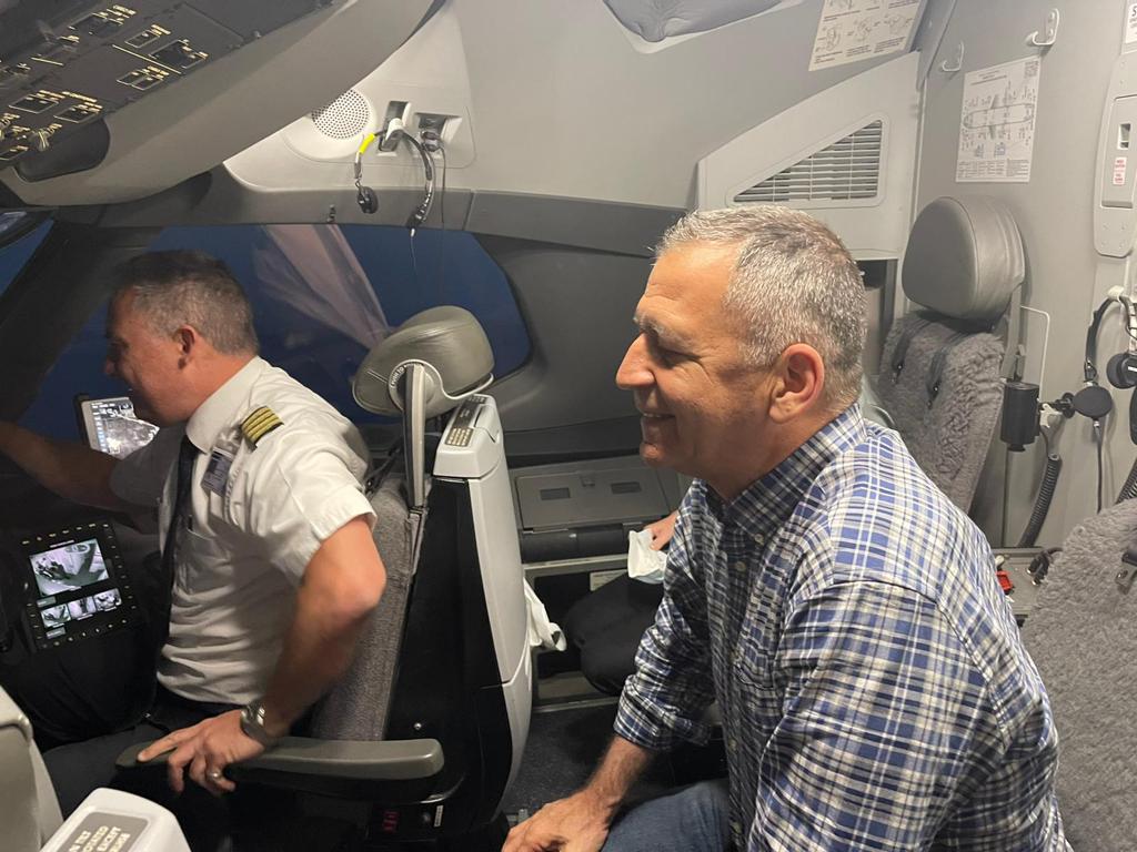 הרמטכ״ל, רא״ל אביב כוכבי, מתארח בטיסת אל על לניו יורק. צילום: יח״צ