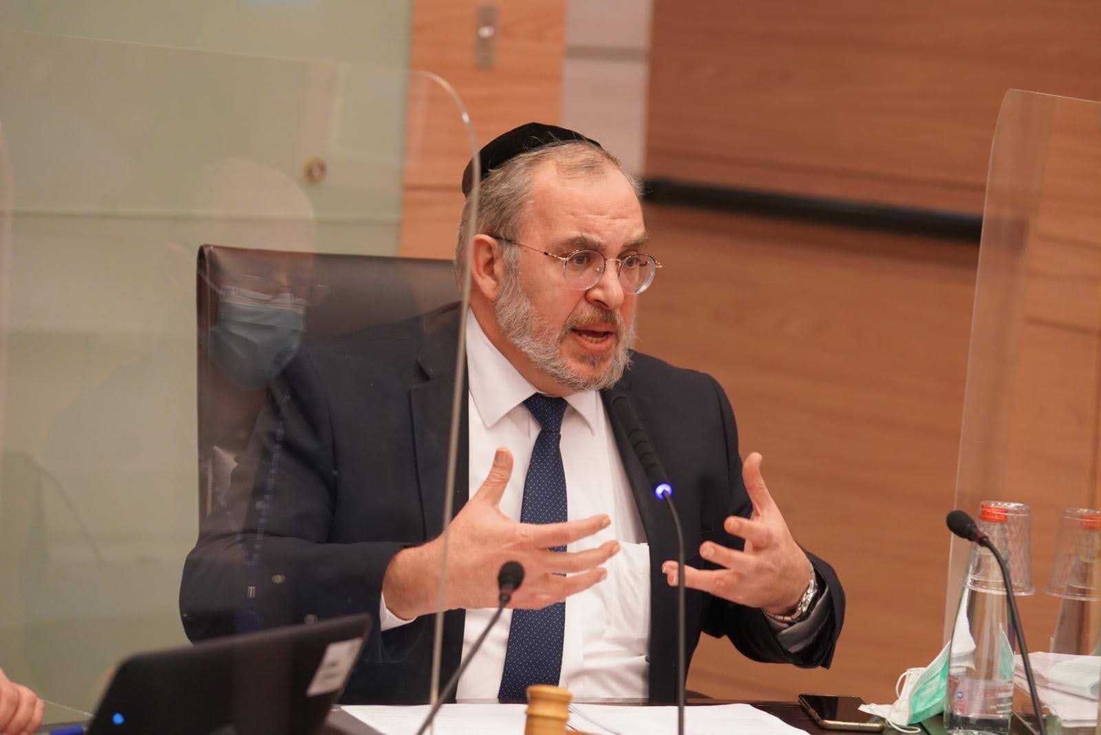 ח"כ יעקב אשר, יו"ר ועדת החוקה של הכנסת. צילום: שמוליק גרוסמן