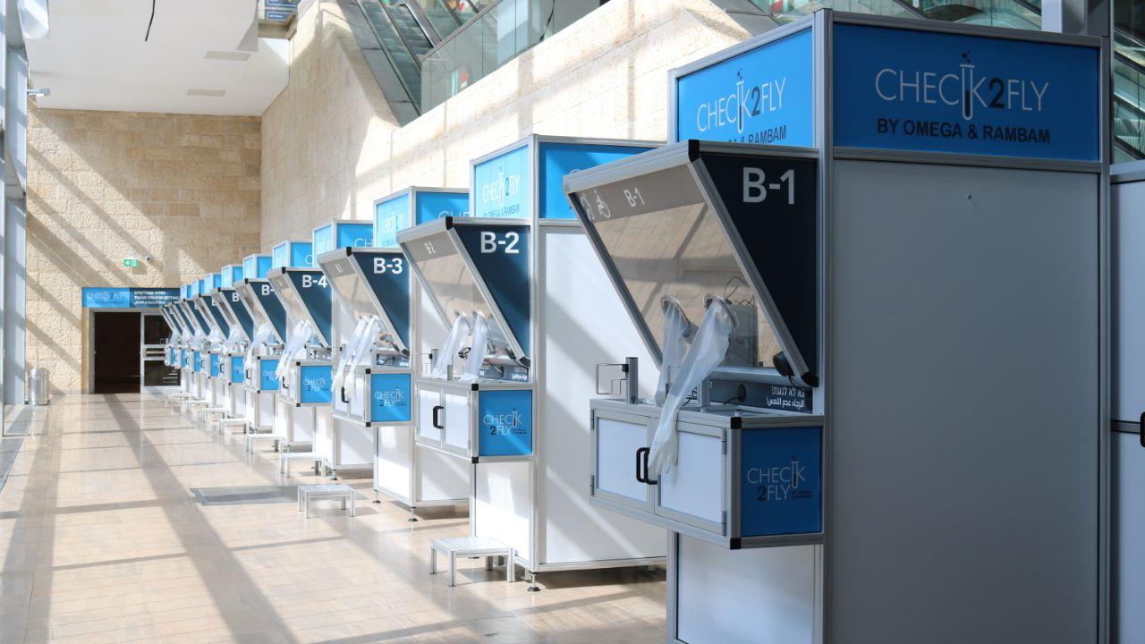 מעבדת קורונה בנתב"ג. צילום: סיוון פרג'