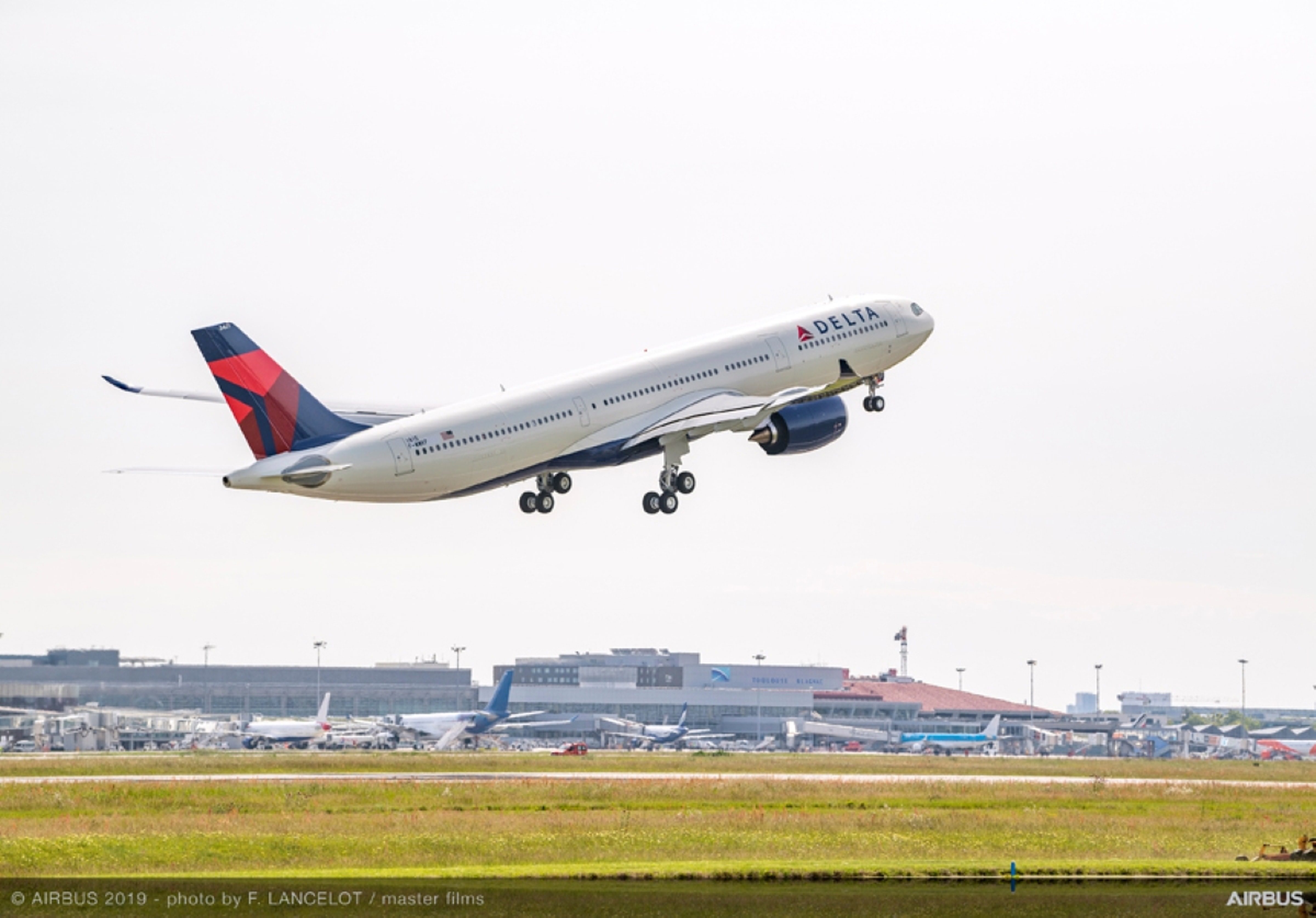 מטוסה החדש של דלתא איירליינס A330-900neo1. צילום: Airbus