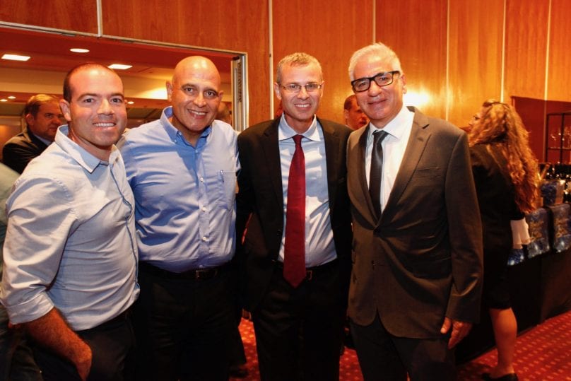 מימין:  חייק, יריב לןין ודוד פתאל. צילום: פספורטניוז