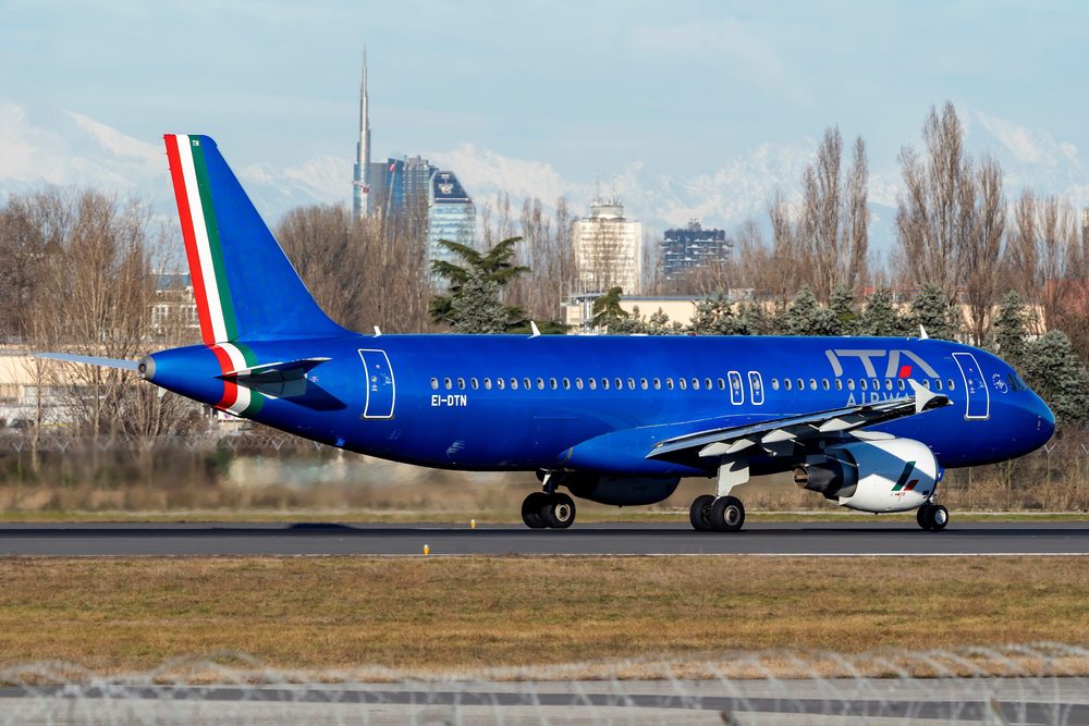 ITA AIRWAYS. צילום: shutterstock