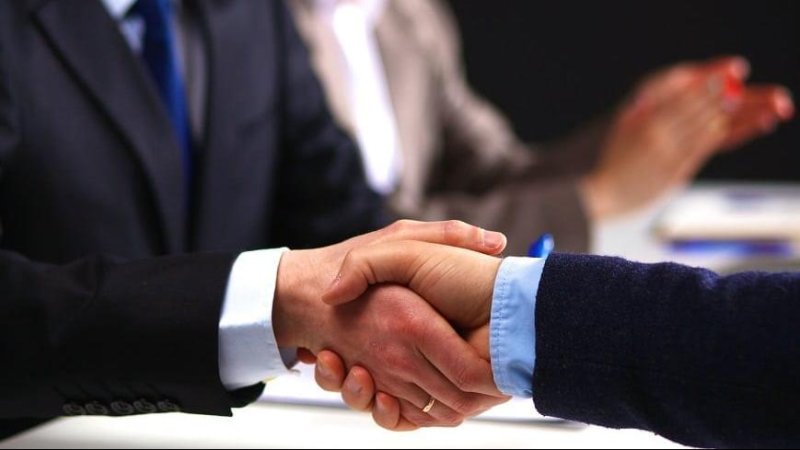 Agreement. Photo: Shutterstock