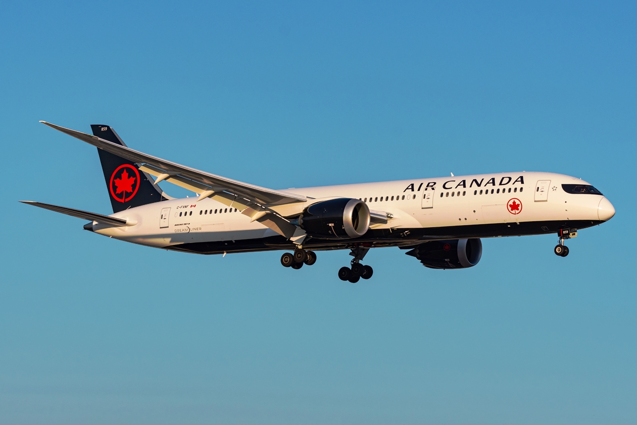 Air Canada Plane. Photo: SHUTTERSTOCK