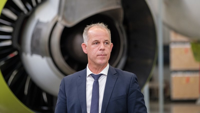 Martin Gauss to lead Gulf Air