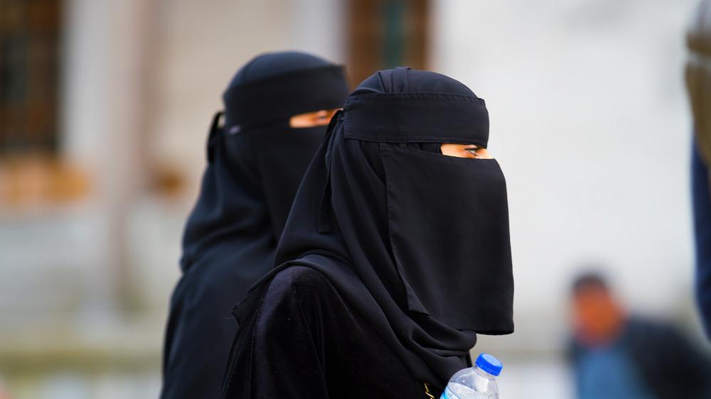 Women waring burqas. Photo: Shutterstock