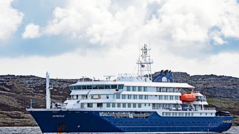 אוניית MV Hondius. צילום: Mystic Stock Photography / Shutterstock.com