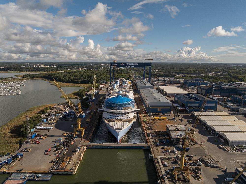 Hero of the Seas. Photo: Shutterstock