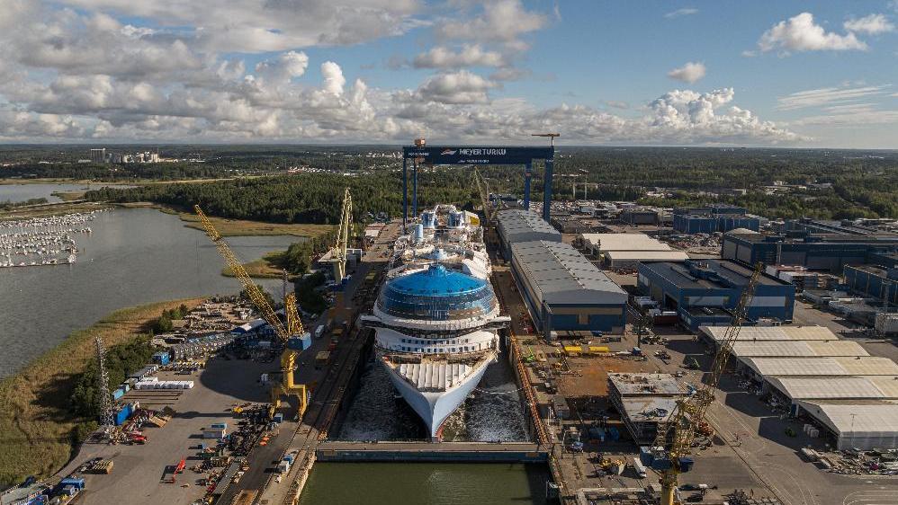 Hero of the Seas. Photo: Shutterstock