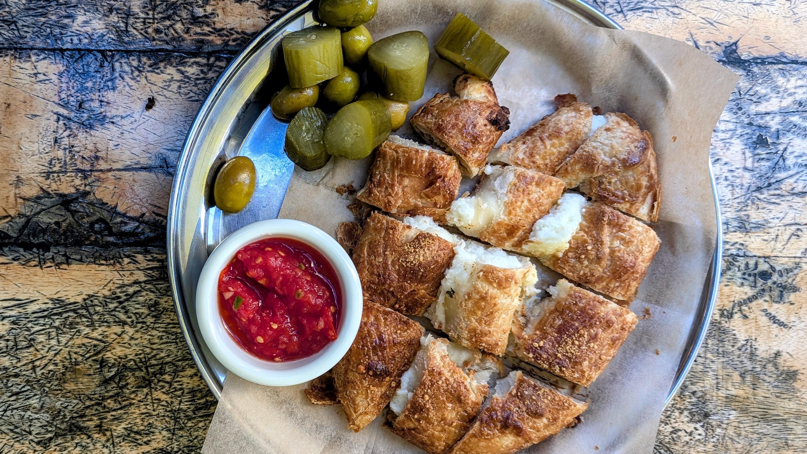 האושר טמון בבורקס. בורקס איזמיר. צילום אוסנת גואטה