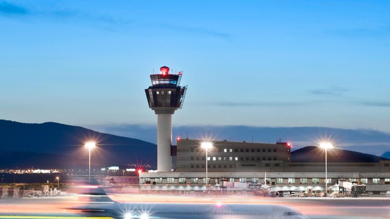 Фото: Афинский международный аэропорт.