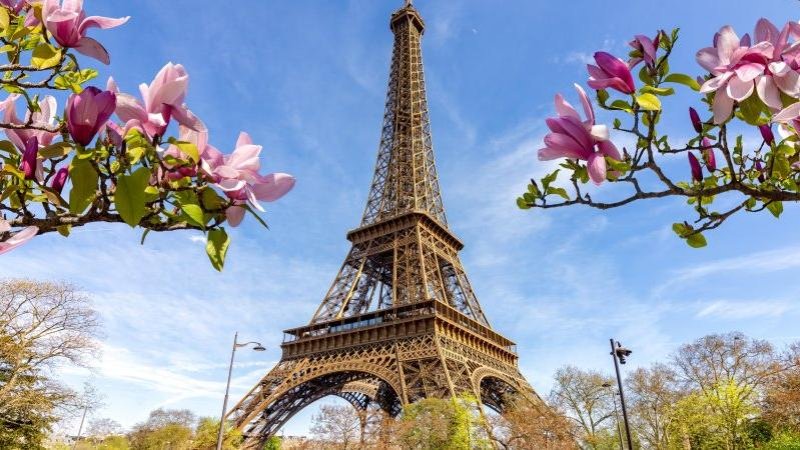 Эйфелева башня. Фото: Shutterstock