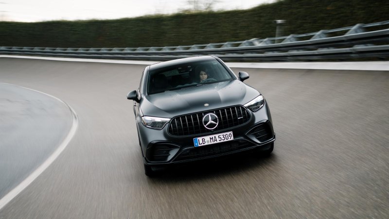 Новый Mercedes AMG GLC 53. Фото: Mercedes-Benz Group