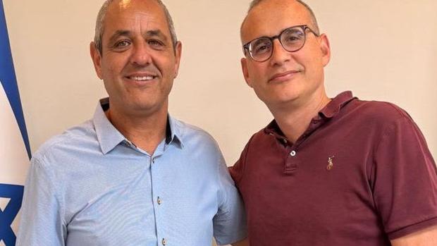 עידן חדש בחדרה: בן זאב ובן חיים. צילום: דוברות עיריית חדרה