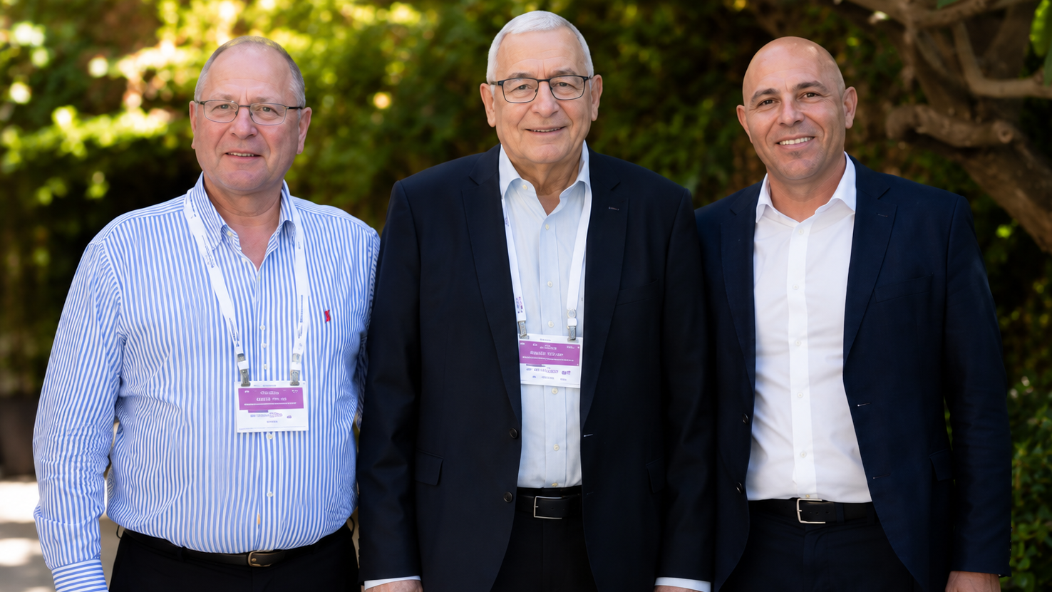 מימין לשמאל): פרופ' חן, פרופ' מור יוסף ופרופ' וינקר. צילום: דוברות לאומית&nbsp;