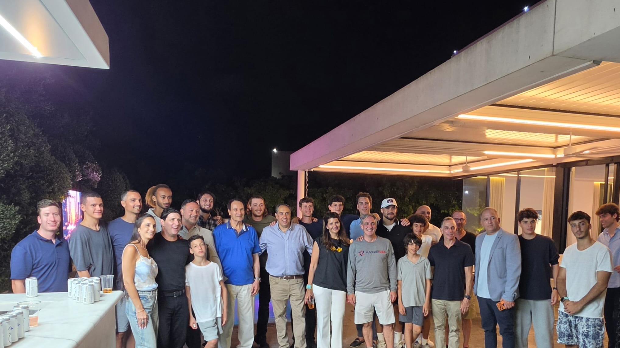קבלת פנים חגיגית לנבחרת הכדורסל של ארה"ב בהרצליה