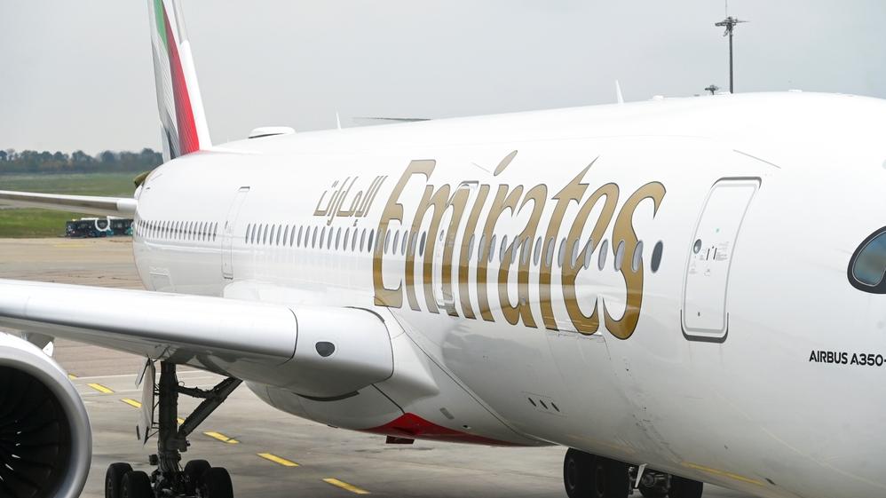 ה-A350 מגיע ללרנקה. Emirates. צילום: Shutterstock