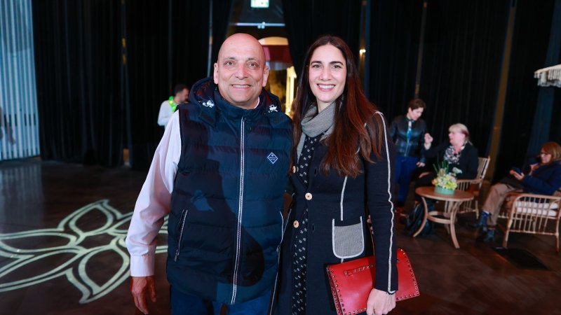 מימין: שירלי ערקובי ואפרים קרמר המנכ״ל. צילום: יוסי אלטרמן מימין: שירלי ערקובי ואפרים קרמר המנכ״ל. צילום: יוסי אלטרמן