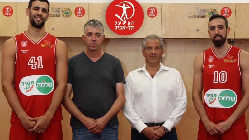 מימין: בר טימור, אסי שמלצר, רמי כהן ותומר גינת. צילום: עזרא לוי מימין: בר טימור, אסי שמלצר, רמי כהן ותומר גינת. צילום: עזרא לוי
