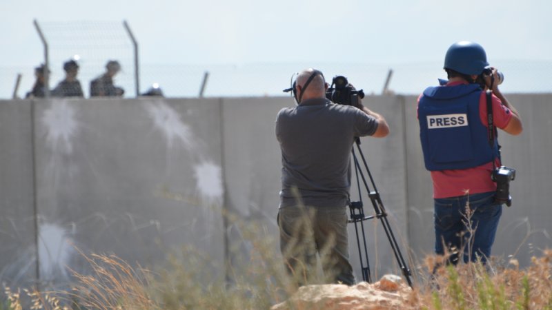 עיתונאים. צילום: שאטרסטוק עיתונאים. צילום: שאטרסטוק