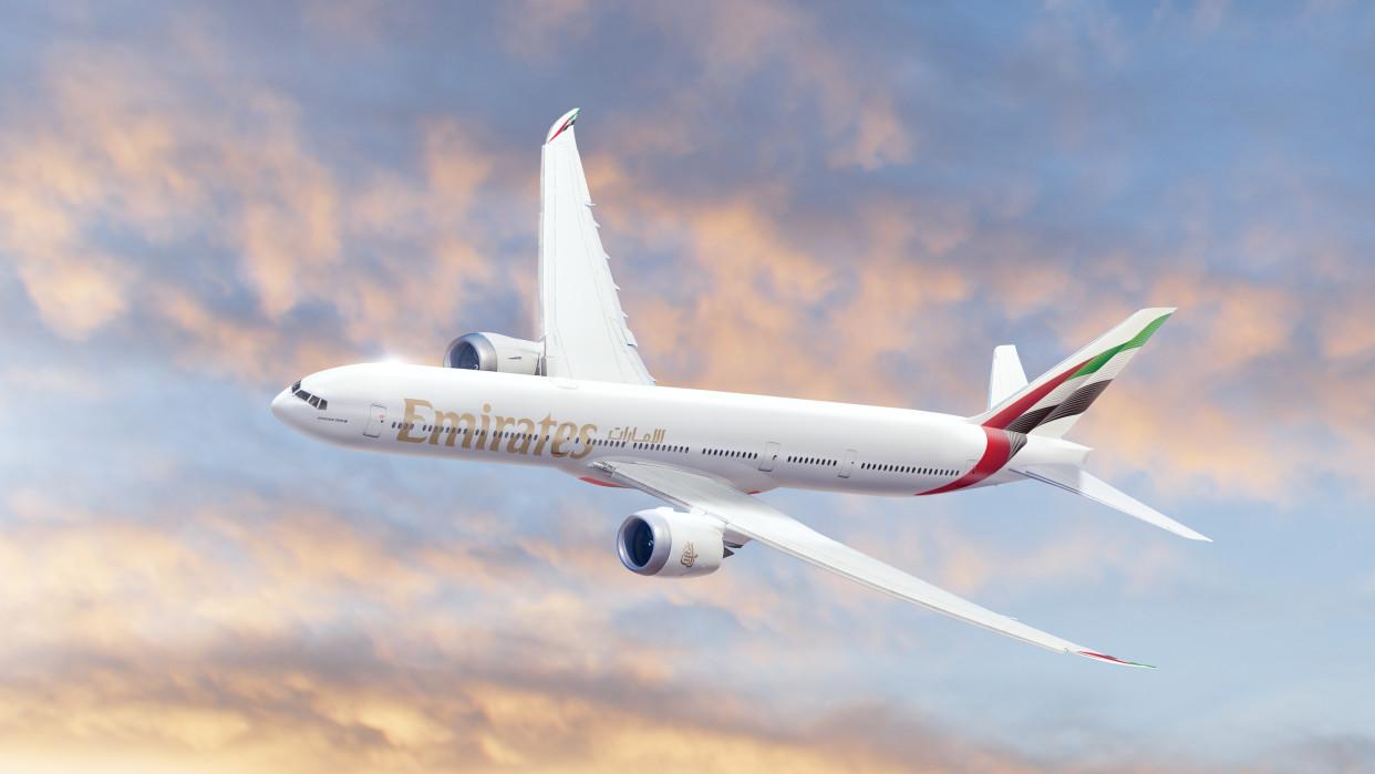 הדמיית מטוס בואינג 777X (צילום: EMIRATES)