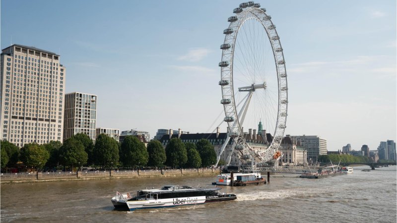 Uber Boat by Thames Clippers. צילום: בריטיש איירווייז Uber Boat by Thames Clippers. צילום: בריטיש איירווייז