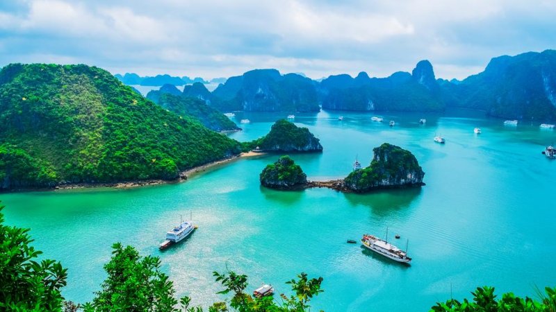 Halong Bay, וייטנאם. צילום: shutterstock Halong Bay, וייטנאם. צילום: shutterstock