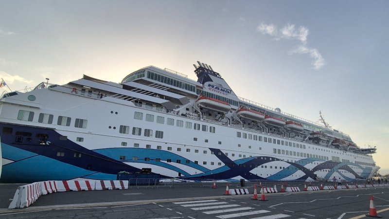 קראון איריס. צילום: מ.ל.ת