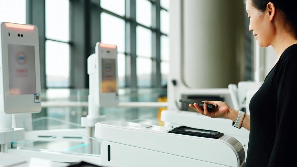 Seamless Check-In Experience at a High-Tech Airport Terminal. Photo: Shutterstock