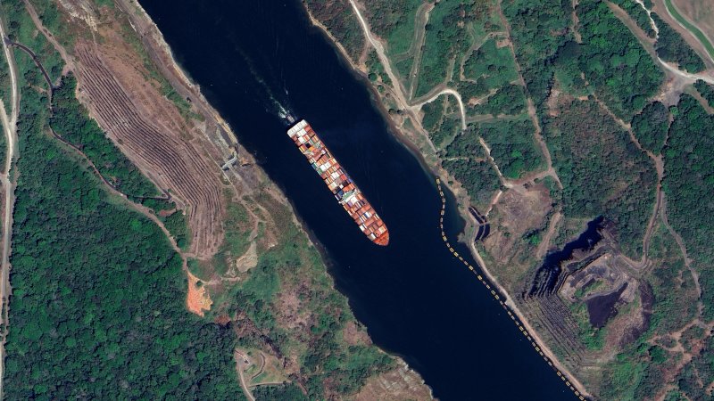 Panama Canal. Photo: FERNANDO WESTPHALEN / Shutterstock