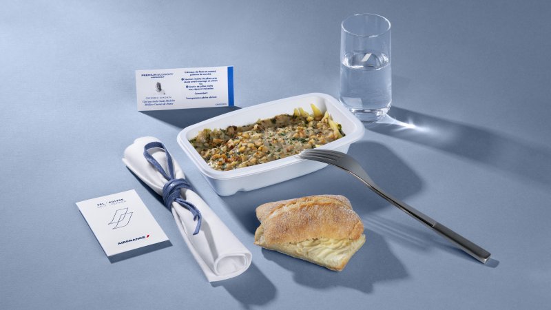 F. Simonin Premium Dish. Photo: &copy; Air France