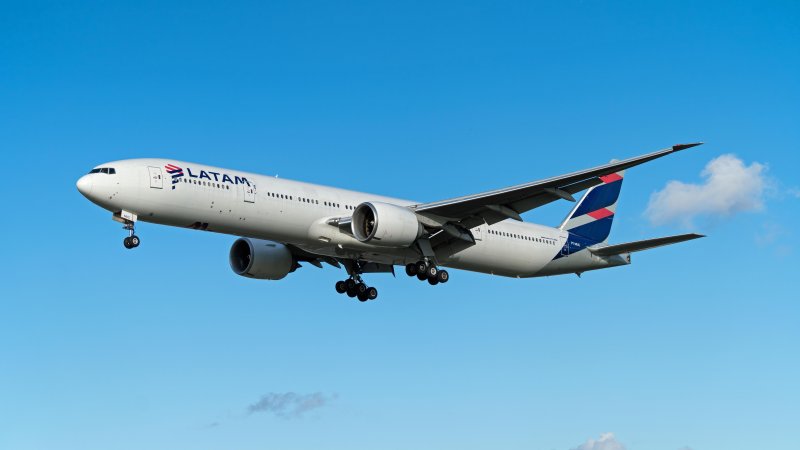 Beoing 777. Photo: Travers Lewis / Shutterstock