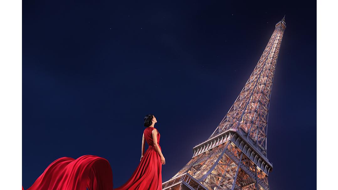 Elegance Is a Journey. Photo: Air France