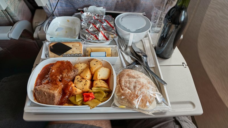Airline food waste. Photo: Shutterstock