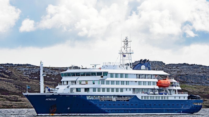 MV Hondius. Mystic Stock Photography / Shutterstock.com