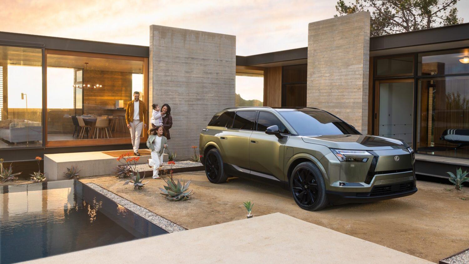 The new Lexus TZ electric with 3 rows of seats. Photo: Lexus