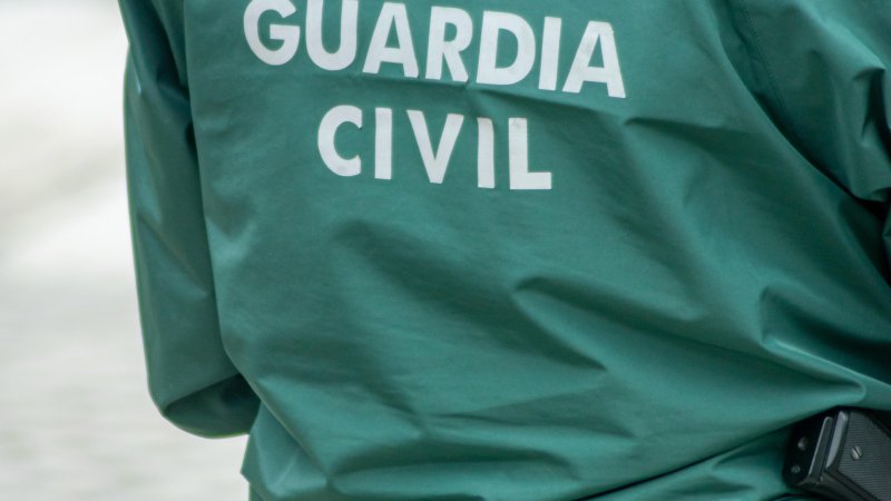 Civil Guar officer dies of hearth attack during MV Hondius evacuation. Photo: Shutterstock