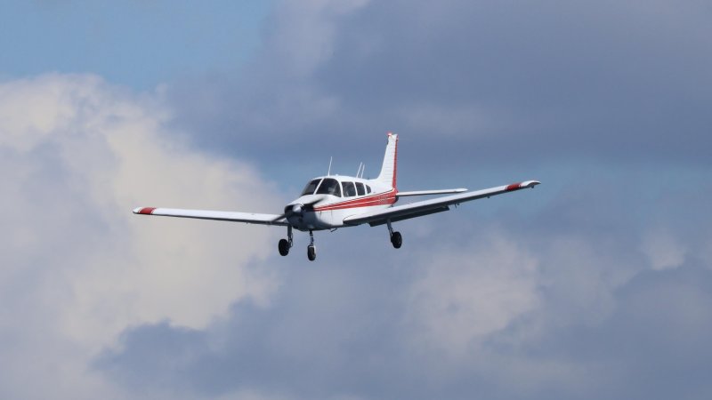 Piper aircraft crashes into home in Ohio. Photo: davidphotography.ca / Shutterstock.com