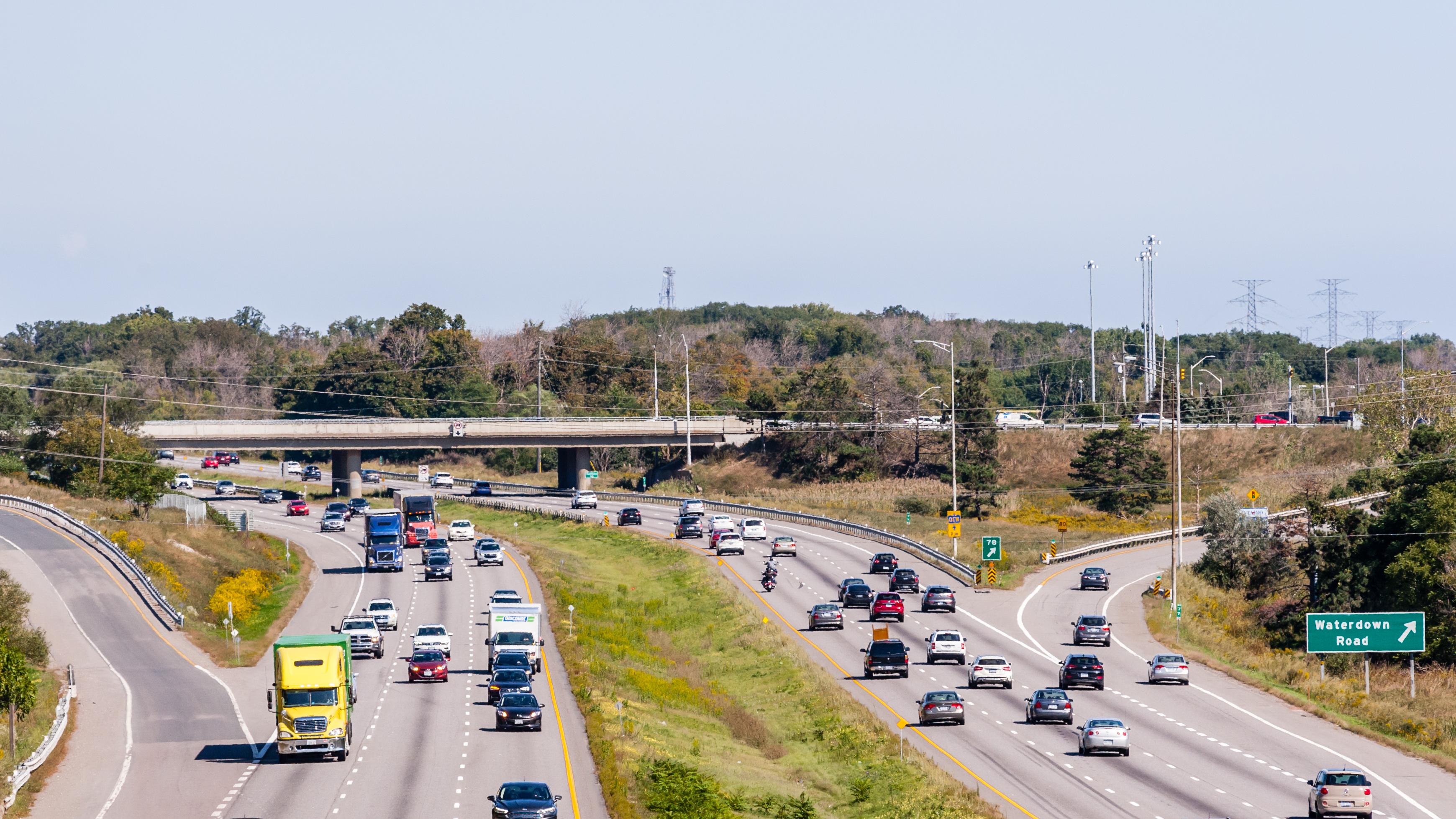 Highway 403, Ontario. Photo: ArchonCodex / Shutterstock.com