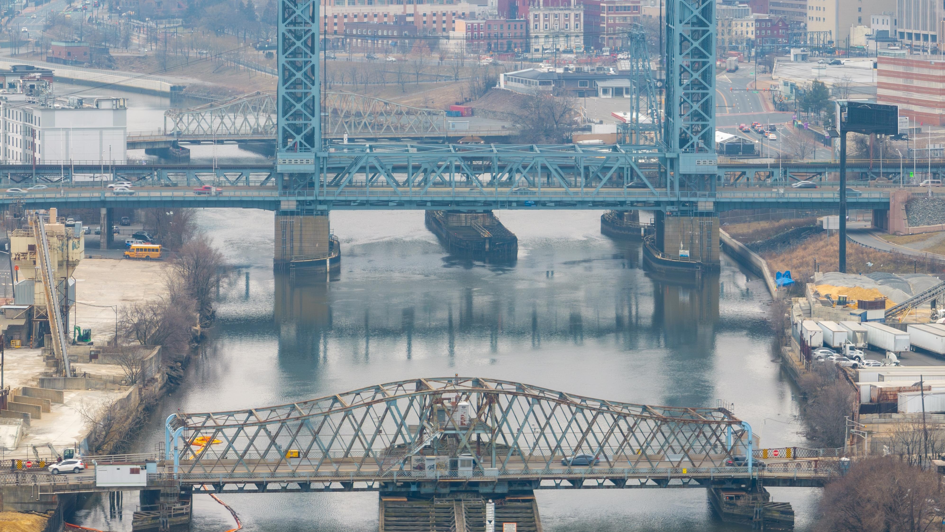 Newark Draw Bridge. Photo: Shutterstock