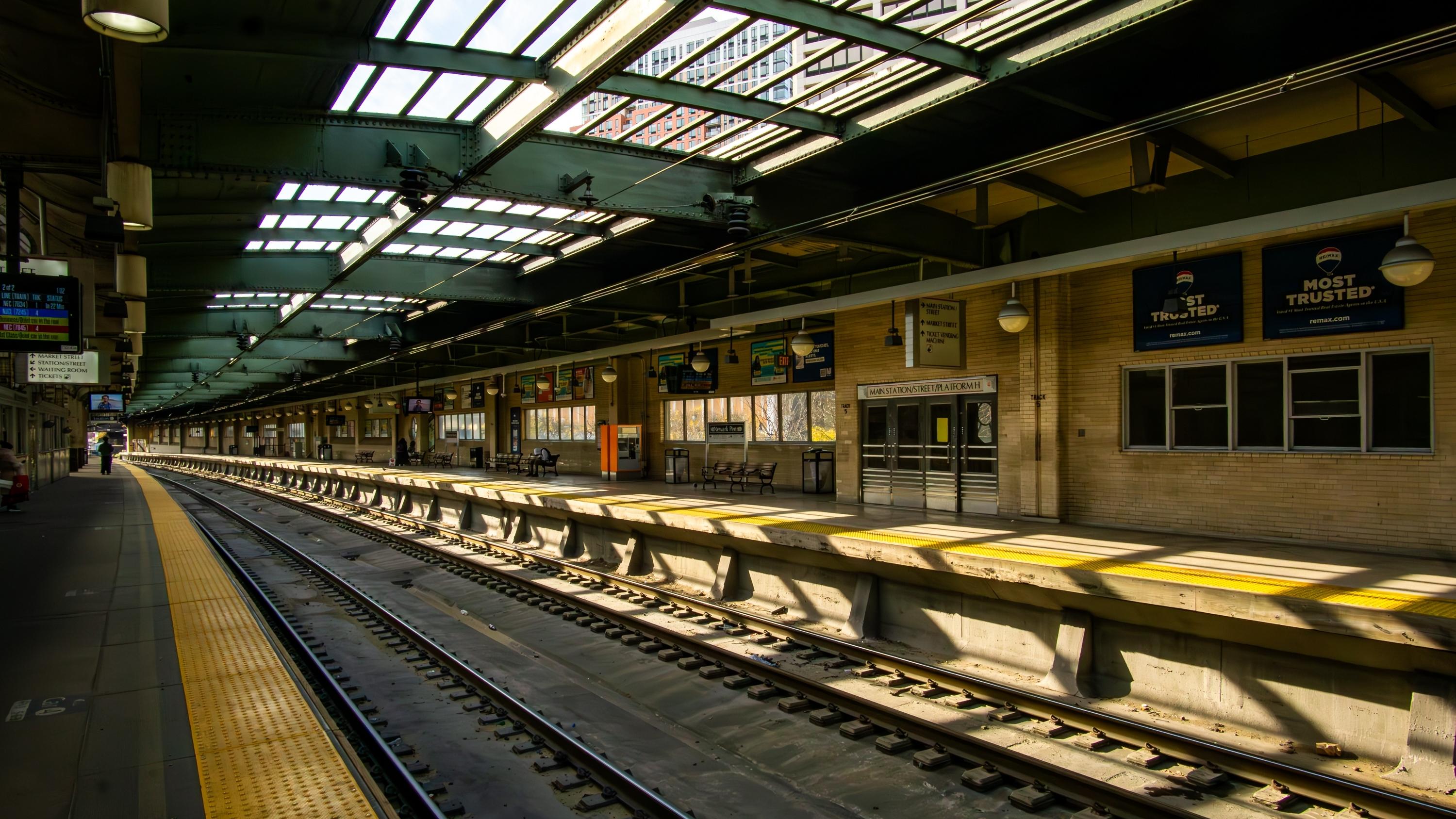 Newark Penn Station. Photo: Brian Logan Photography / Shutterstock.com
